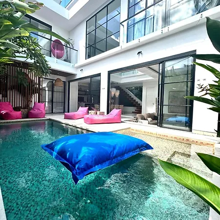 Luxury Villa Devina I Seminyak I Yoga & Gym