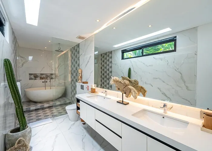 Devina By Pertama Villa Seminyak